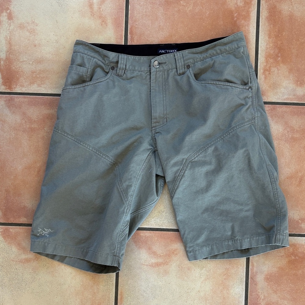 Arc'teryx Men's Shorts